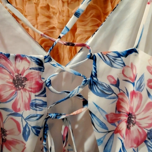 Off White floral print dress - Picture 4 of 8